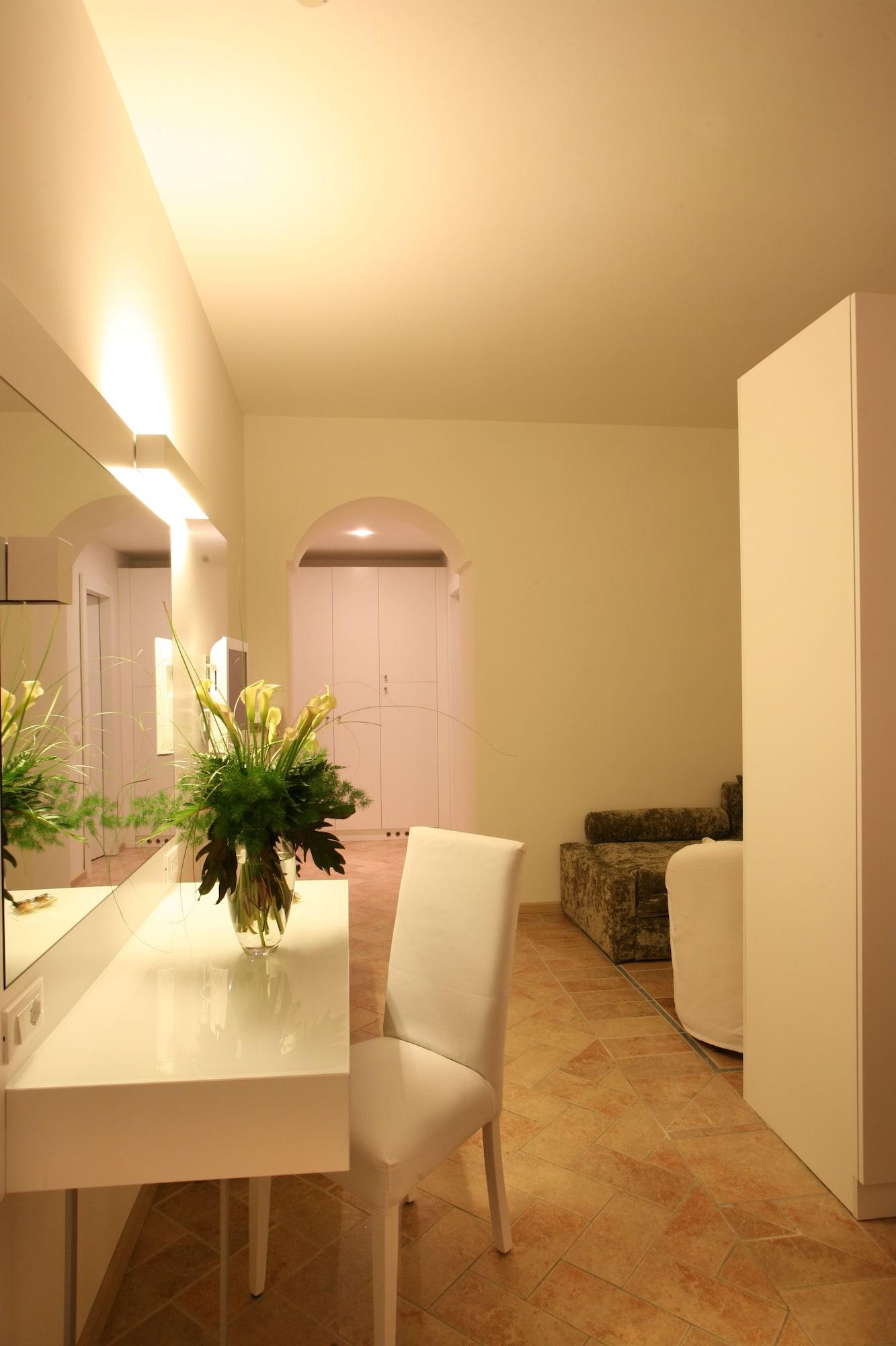 Hotel Castello Di Santa Vittoria Santa Vittoria d'Alba Ngoại thất bức ảnh