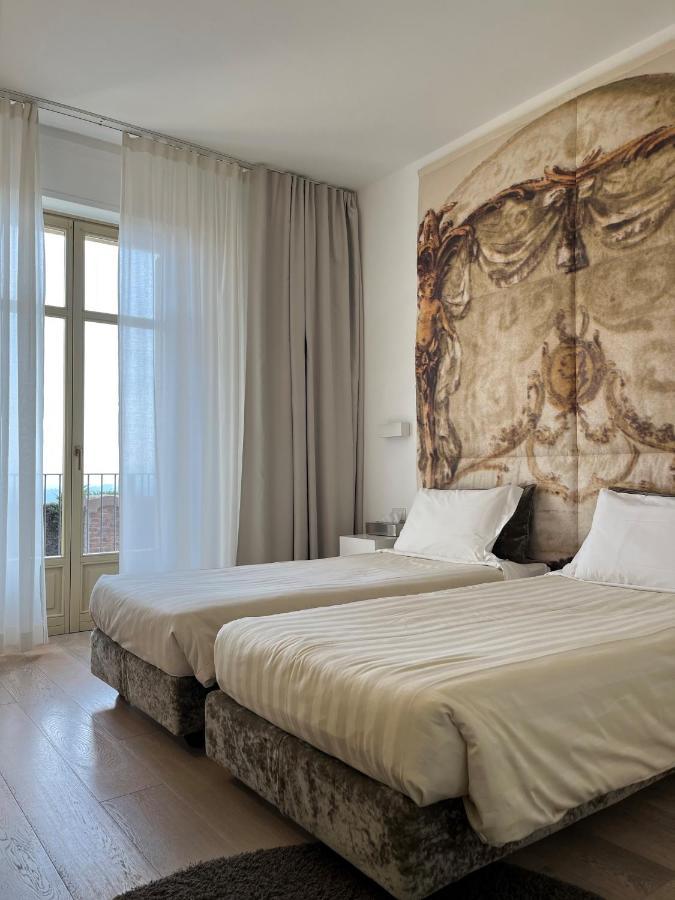 Hotel Castello Di Santa Vittoria Santa Vittoria d'Alba Ngoại thất bức ảnh
